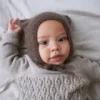 Lillebjørnhue fra Knitting for Olive, strikket i Merino og Soft Silk Mohair