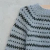 Katholt Sweater i Knitting for Olive Merino