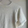 The Bare Tee fra Nakedknit
