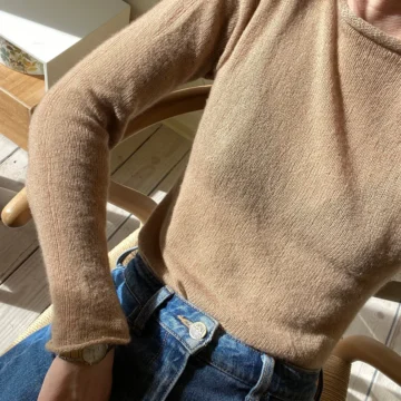 The Naked Tee fra Nakedknit