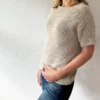 Arches Tee fra Odd Row, Makers Work, strikket i Trio 1 fra Isager