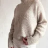 Arrow Sweater av Odd Row, strikket i Isager Tweed og Siager Silk Mohair