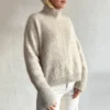 Arrow Sweater av Odd Row, strikket i Isager Tweed og Siager Silk Mohair