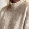 Arrow Sweater av Odd Row, strikket i Isager Tweed og Siager Silk Mohair