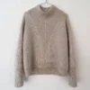 Arrow Sweater av Odd Row, strikket i Isager Tweed og Siager Silk Mohair
