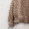 Enkel og enkel sweater fra Knitting for Olive strikket i KFO merino og soft silk mohair