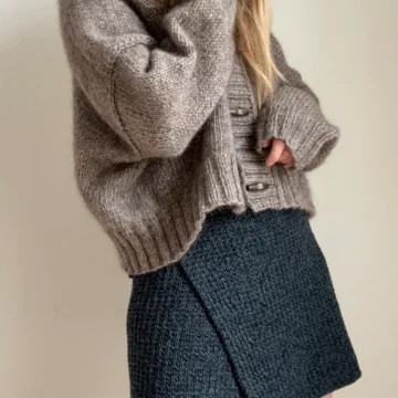 Sylvia Wrap Skirt av AegyoKnit