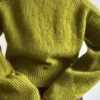 Isa Raglan av Aegyoknit strikket i Saga og Tilia