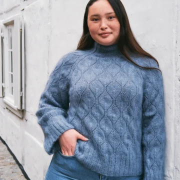 Olive Turtleneck fra Knitting for Olive, strikket iMerino og Soft Silk Mohair