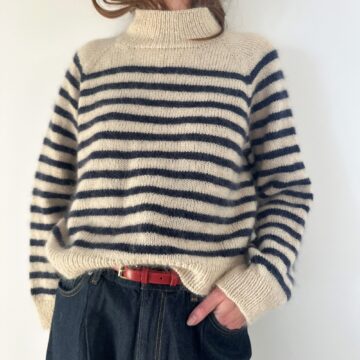 Malo Sweater av Lene Holme Samsøe / Le Knit, strikket i Sandnes Garn Sunday og Tynn Silk Mohair