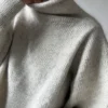 Volare Cape Sweater av Aegyoknit strikket i Kamgarn 2 og Silk Mohair