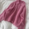Charlie Cardigan av Moreca Knit strikket i Saga og Tilia