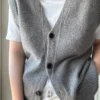 Paul Vest av Moreca Knit strikket i Cardiff Cashmere Classic