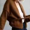 Fold Wrap av Anne Ventzel, omslagsjakke i ull og mohair