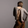 Margrete av Carrie Rasmussen / Divine Knitwear, designet for Filcolana- kolleksjonen More Women Høst 2026. Cardigan i struktur som lukkes med i-cord i halsen.