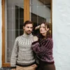 Efterår No 9 av Augustins, strikket i Hillesvåg Luna og Isager Silk Mohair, tofarget mønster, unisex passform