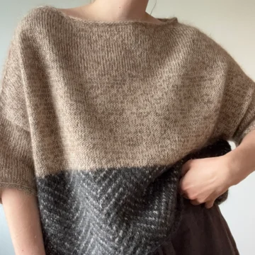 Jeol Tee av Aegyoknit