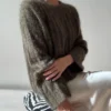 Ripple Loop Sweater av Other Loops, strikket i Silk Mohair fra Isager i farge 68