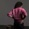 Thea Vesterby / VesterbyCrea designet for Filcolana- kolleksjonen More Women Høst 2026. Genser med hullmønster, strikket i Arwetta og Paia