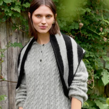 Mango Scarf fra Sandnes Garn, strikket i Sunday og Tynn Silk Mohair