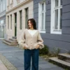 Basis No 4 av Augustins, for Hillesvåg, strikket i Troll fra Hillesvåg og Silk Mohair fra Isager. Cardigan i vaffelribb.