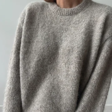 Essential Loop Sweater av Other Loops