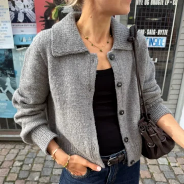 Petra Jacket av PetiteKnit
