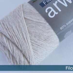 Filcolana Arwetta farge 977 Marzipan hos Fru Kvist