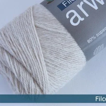 Filcolana Arwetta farge 977 Marzipan hos Fru Kvist