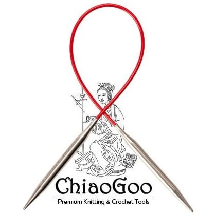 ChiaoGoo - Strikkepinner i kirurgisk stål ved vaiere som ikke krøller seg. Kjennetegnes ved den røde vaieren som skjuler stålvaieren som er perfekt til strikk med Magic Loop-teknikk.